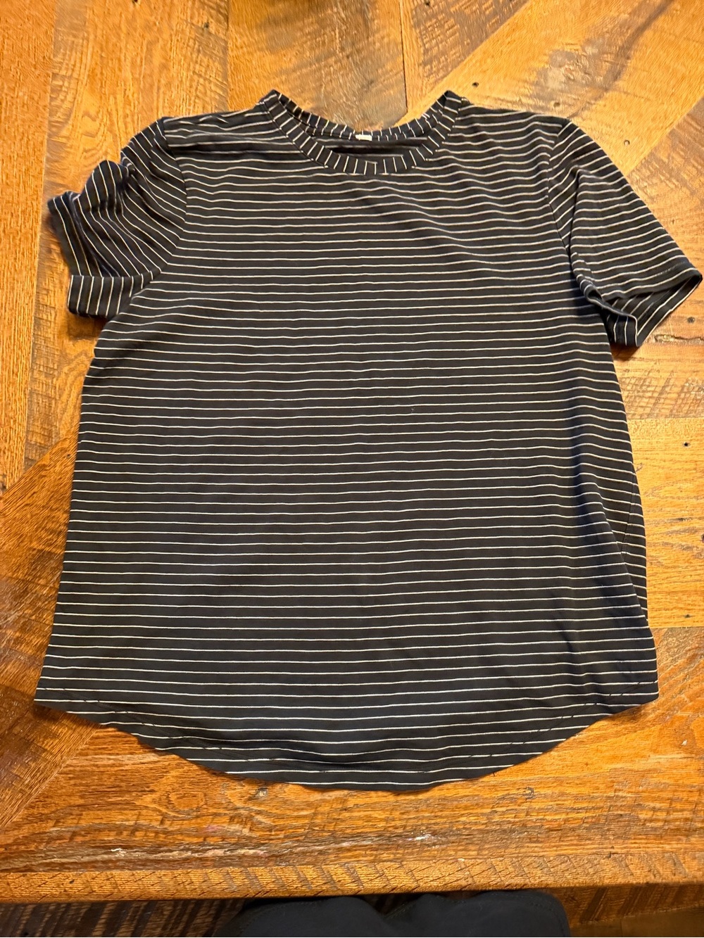 lululemon Black stripe Tee  no size tag- pit to pit 19” flat measurement
